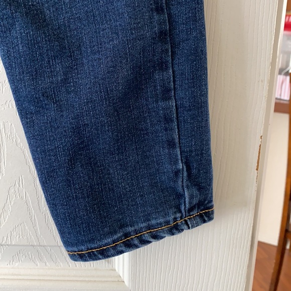 Dark Blue Junior's Jeans- Size 5 - Picture 4 of 6